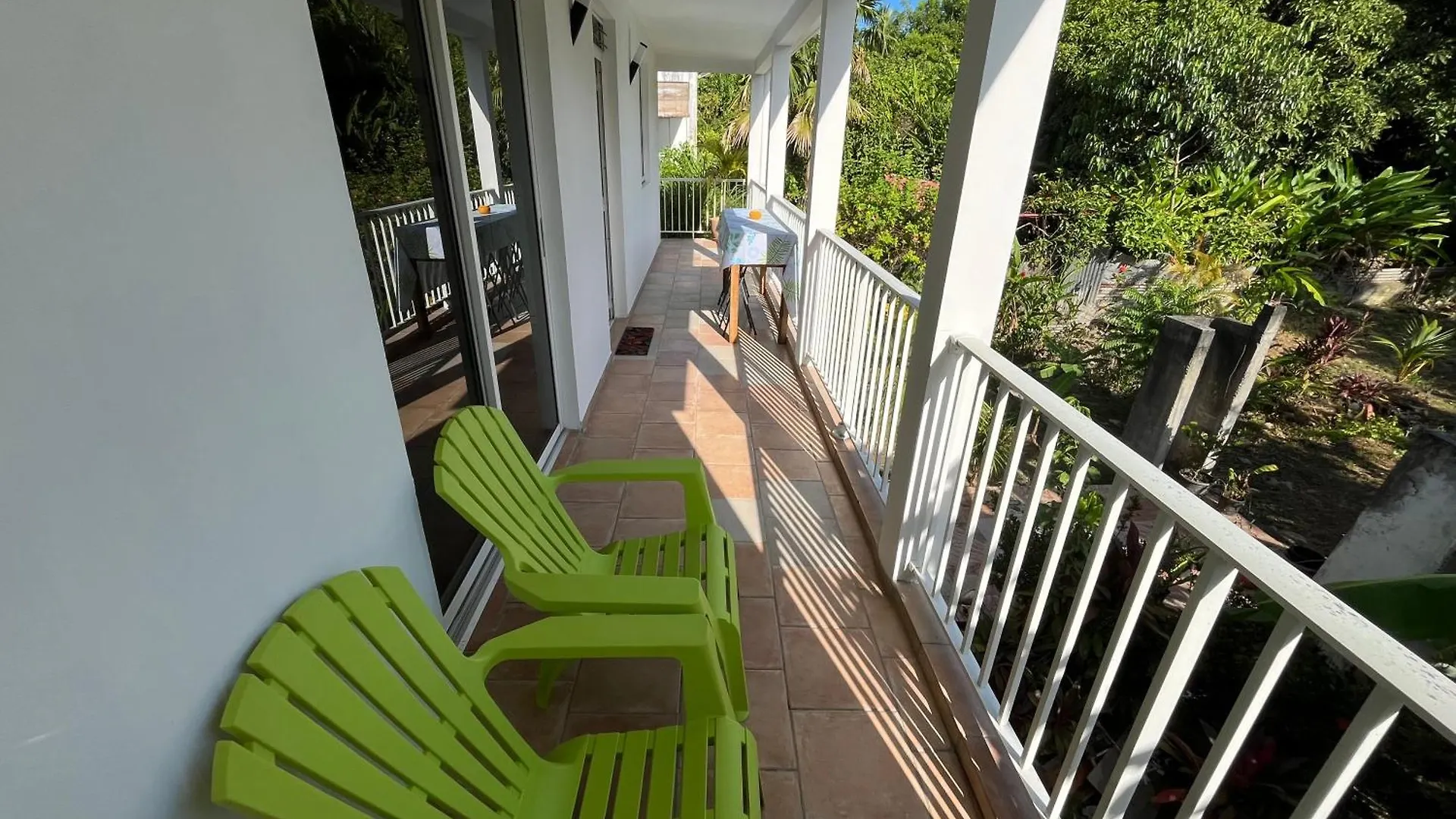 Appartement Climatise Vue Sur Foret Tropicale - Proche De La Mer Пор-Луи