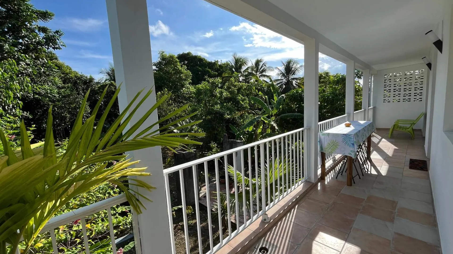 Appartement Vue Sur Foret Tropicale Et Proche De La Mer Port-Louis