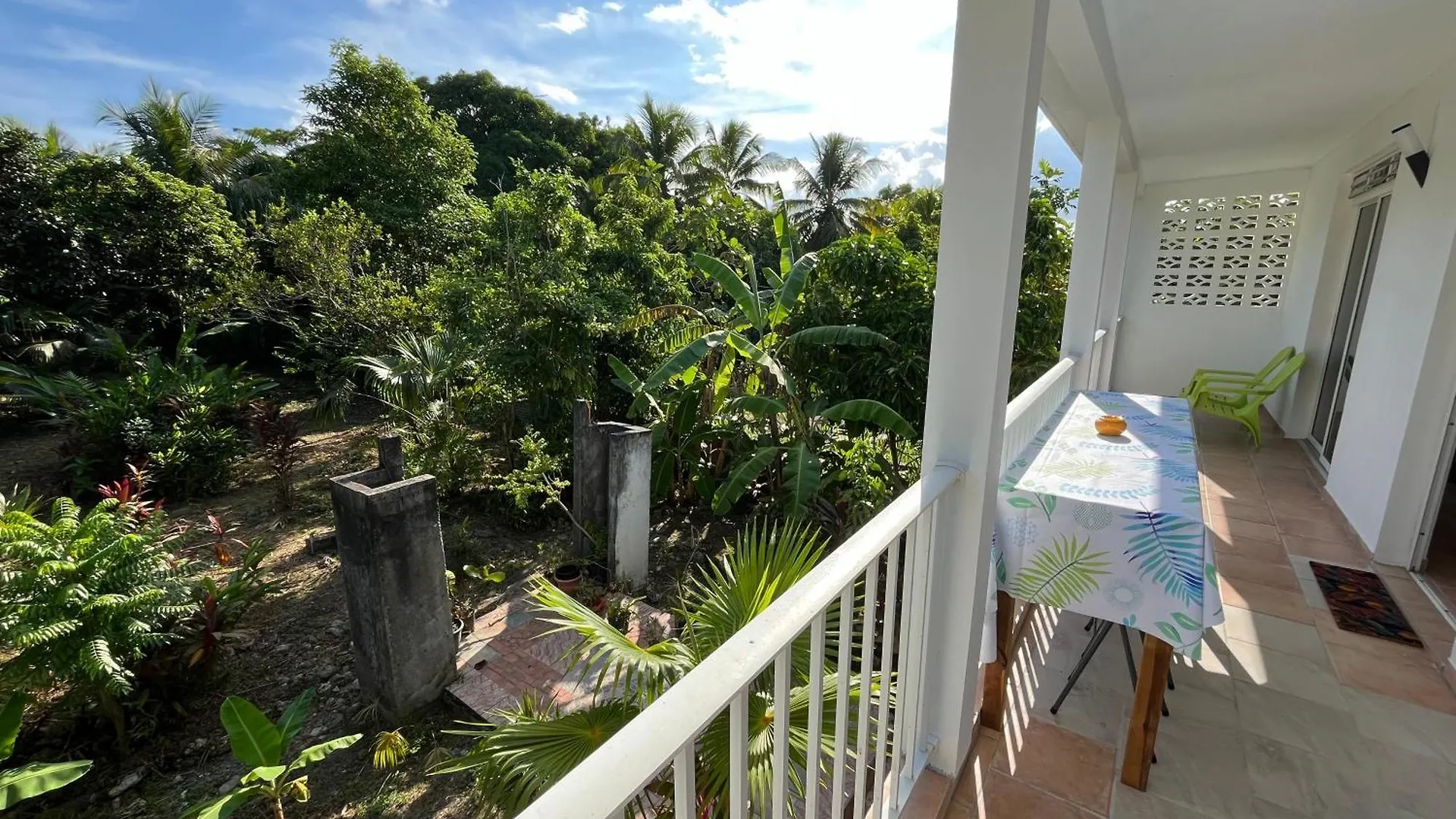 Appartement Vue Sur Foret Tropicale Et Proche De La Mer Port-Louis Guadeloupe