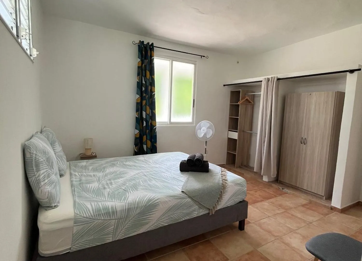 Appartement Vue Sur Foret Tropicale Et Proche De La Mer Port-Louis Guadeloupe